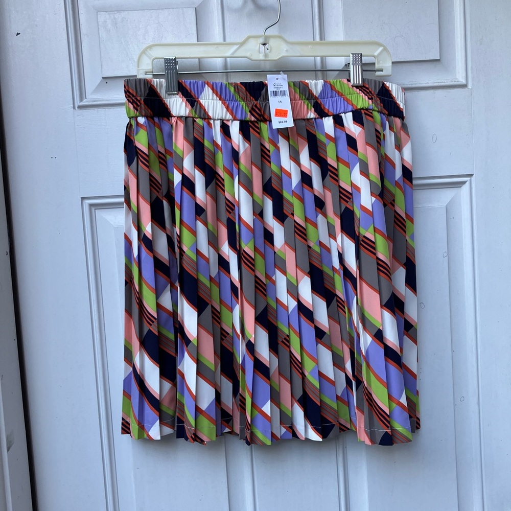 BR Pleated Skirt
